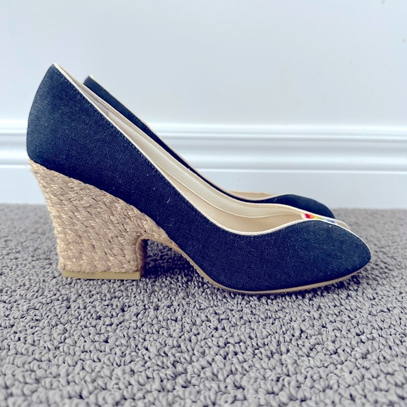 Rocket Dog - Picture 2 of 3